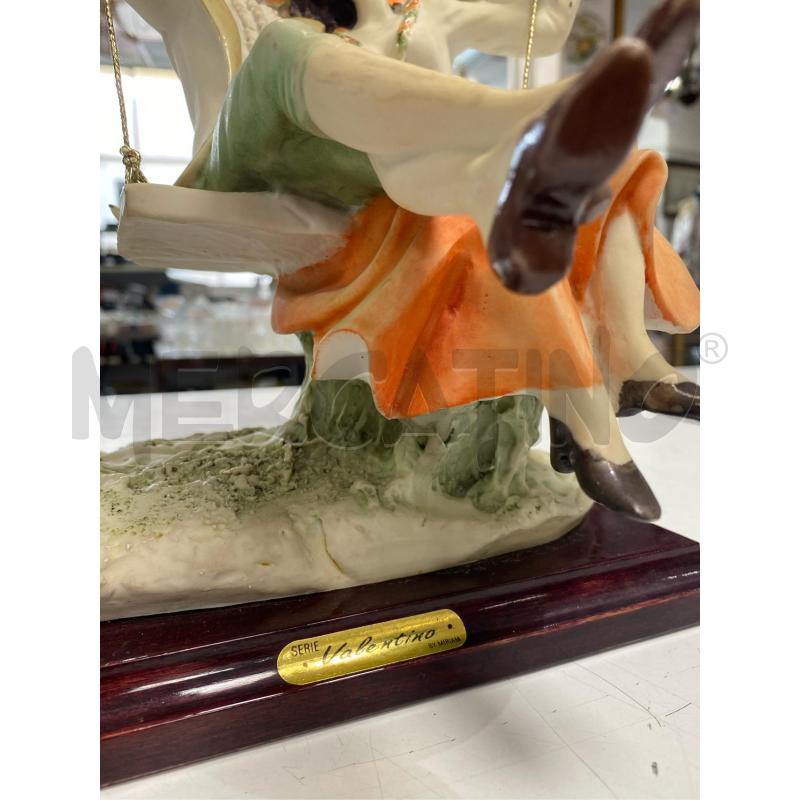 SCULTURA FIDANZATI SU ALTALENA  | Mercatino dell'Usato Roma casalotti 5