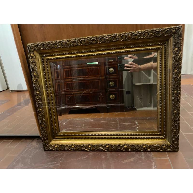 SPECCHIERA DORATA LAVORATA CM. 80X66 | Mercatino dell'Usato Roma casalotti 1