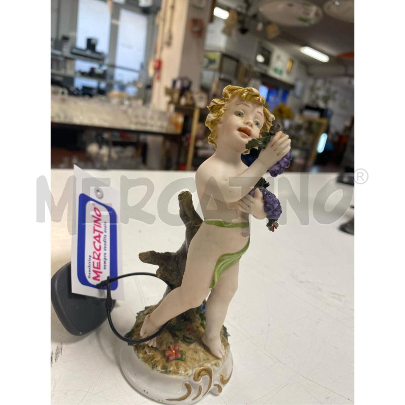 STATUETTA ANGOLINO CON GRAPPOLO D'UVA | Mercatino dell'Usato Roma casalotti 2