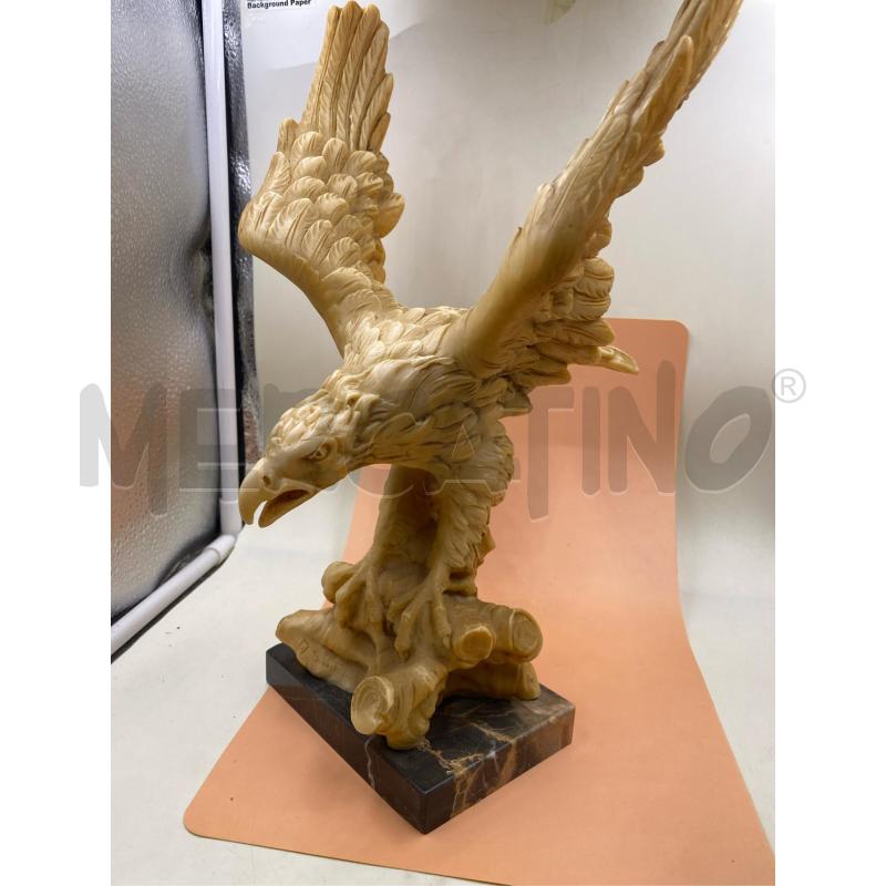 STATUETTA IN RESINA ACQUILA LAVORATA  | Mercatino dell'Usato Roma casalotti 1