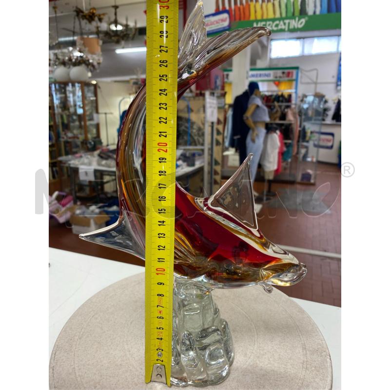 STATUETTA IN VETRO PESCE ROSSO LAVORATA  | Mercatino dell'Usato Roma casalotti 5