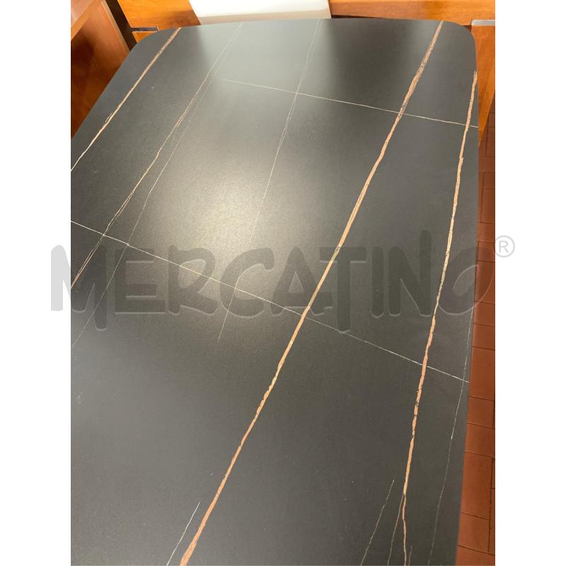 TAVOLO RETTANG. STONDATO EFFETTO MARMO CM 140X80 | Mercatino dell'Usato Roma casalotti 5