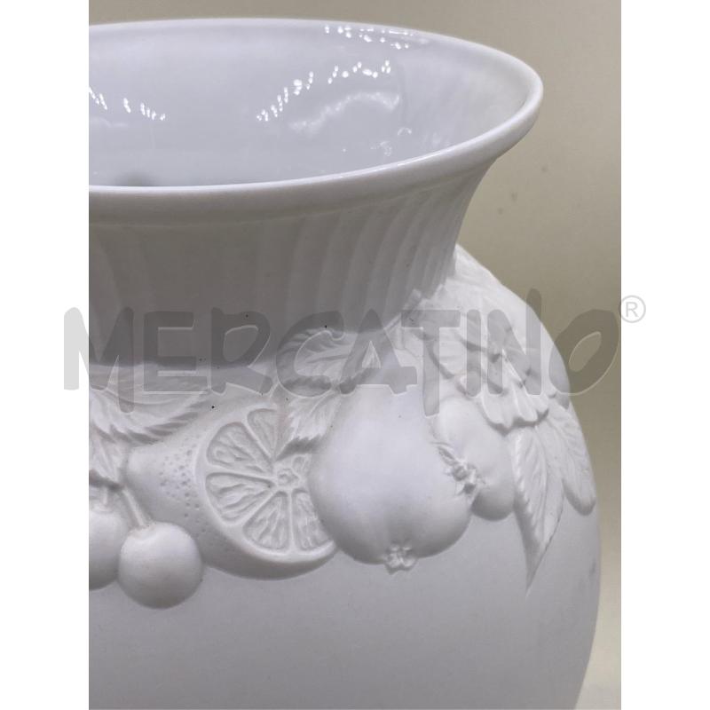 VASO BAVARIA BIANCO LAVORATO RILIEVO FRUTTA  | Mercatino dell'Usato Roma casalotti 3