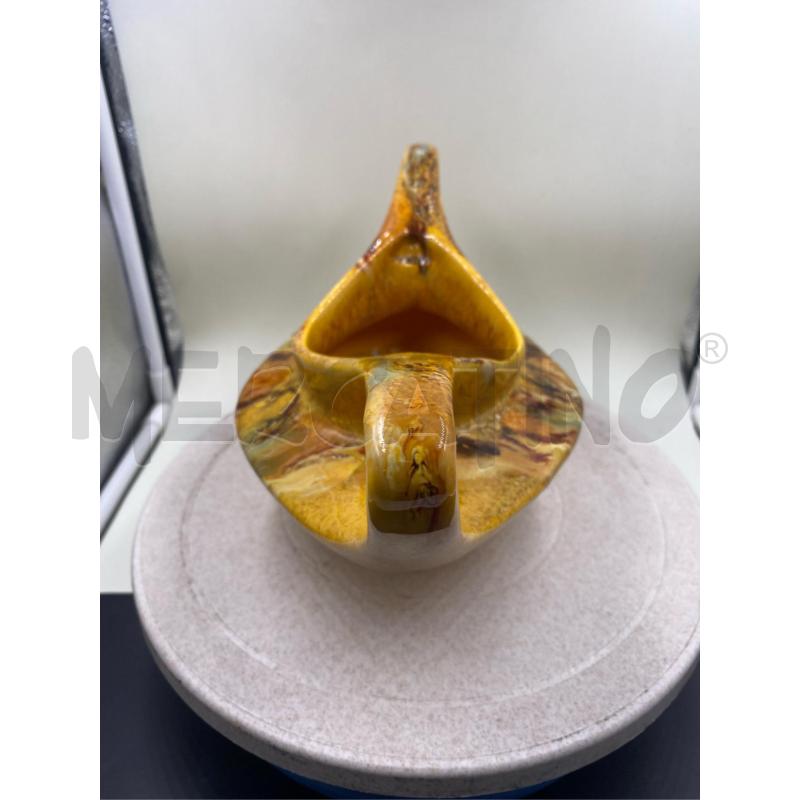 VASO SCULTOREO LAVORATO GIALLO OVALE DUE MANICI  | Mercatino dell'Usato Roma casalotti 2