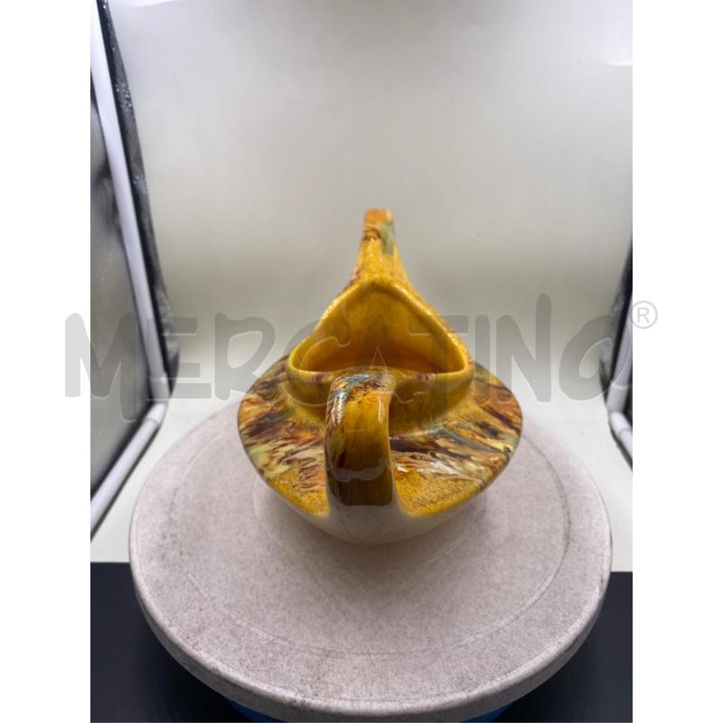VASO SCULTOREO LAVORATO GIALLO OVALE DUE MANICI  | Mercatino dell'Usato Roma casalotti 4