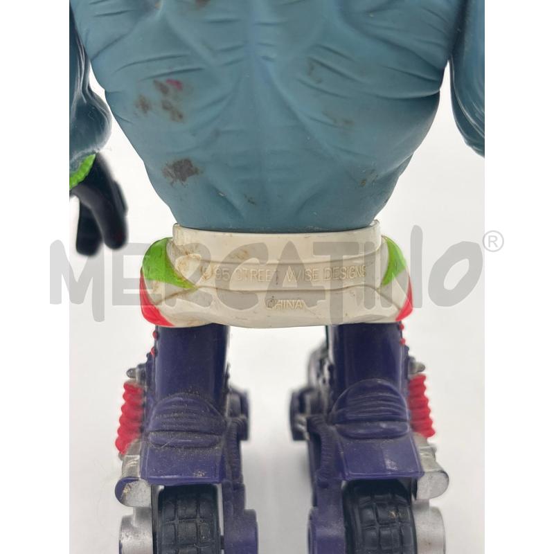 ACTION FIGURE STREET SHARK | Mercatino dell'Usato Roma torrevecchia 3