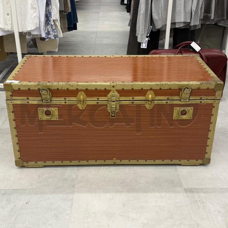 BAULE VECCHIO LEGNO BORDI OTTONE 118X54X54 | Mercatino dell'Usato Roma torrevecchia 1