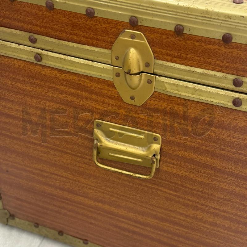 BAULE VECCHIO LEGNO BORDI OTTONE 118X54X54 | Mercatino dell'Usato Roma torrevecchia 3