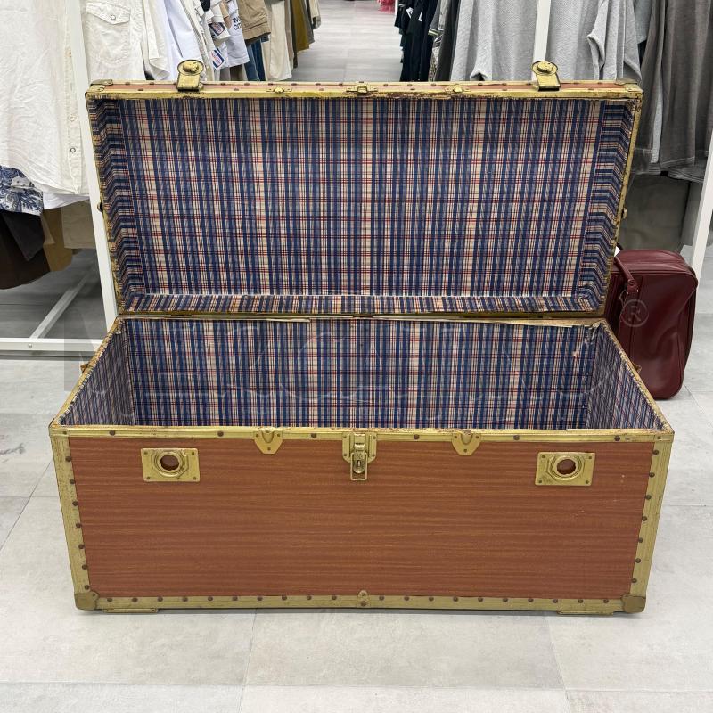 BAULE VECCHIO LEGNO BORDI OTTONE 118X54X54 | Mercatino dell'Usato Roma torrevecchia 4