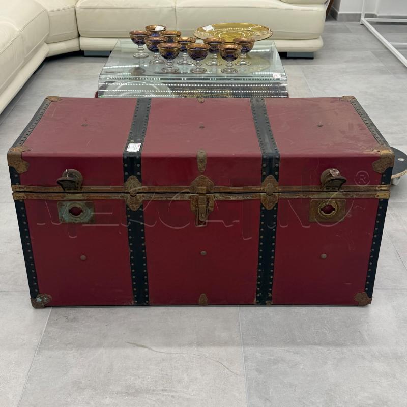 BAULE VECCHIO ROSSO/NERO 109X52X54 | Mercatino dell'Usato Roma torrevecchia 1
