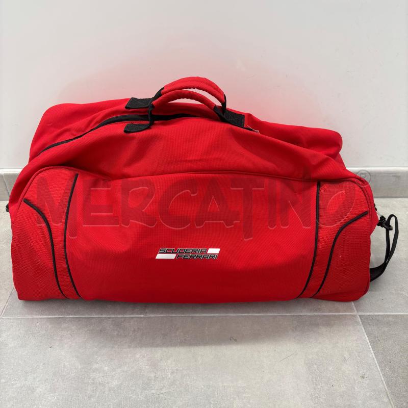 BORSONE SCUDERIA FERRARI ROSSO DETTAGLI NERI | Mercatino dell'Usato Roma torrevecchia 2