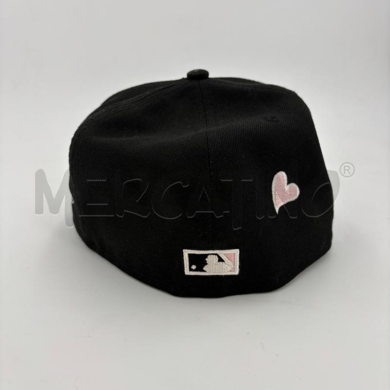 CAPPELLO U NEW ERA NERO CUORE  | Mercatino dell'Usato Roma torrevecchia 3