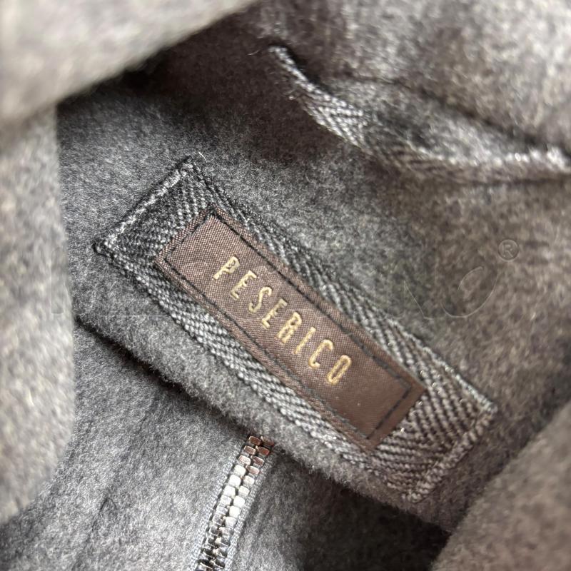 CAPPOTTO D PESERICO GRIGIO LANA MISTO SETA CAPPUCCIO | Mercatino dell'Usato Roma torrevecchia 4