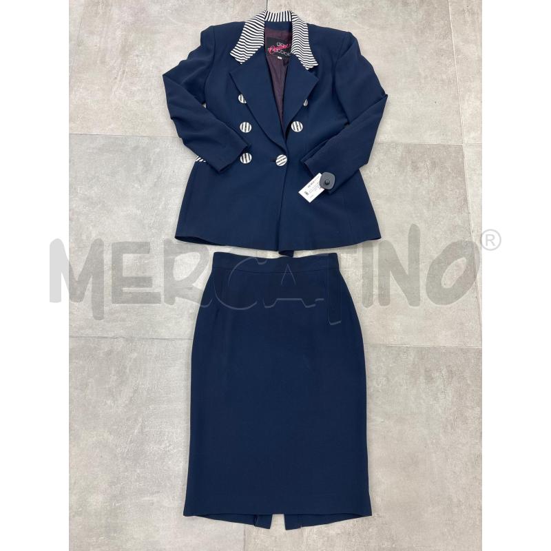 COMPLETO DONNA GAI MATTIOLO BLU COLLETTO RIGHE BAIANCHE NERE | Mercatino dell'Usato Roma torrevecchia 1
