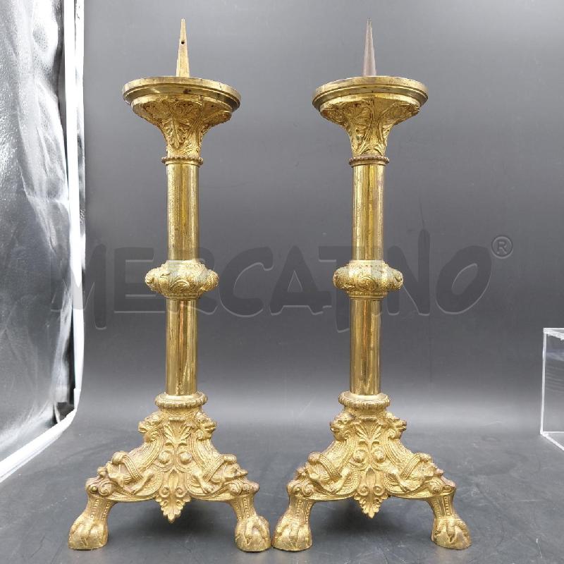 COPPIA CANDELABRI LAVORATI  | Mercatino dell'Usato Roma torrevecchia 1