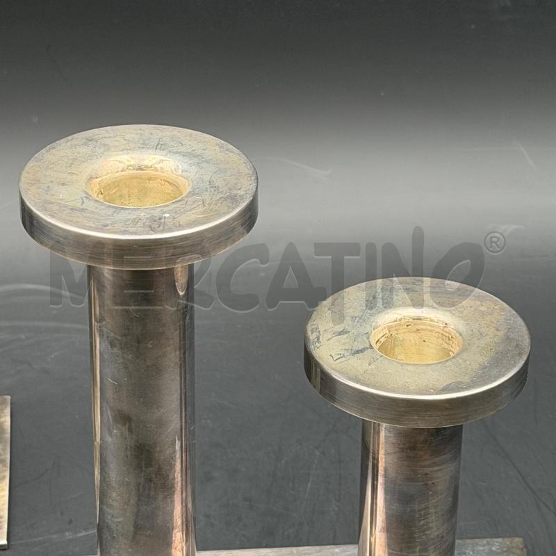 COPPIA CANDELABRI SILVER PLATED BASE RETTANGOLARE | Mercatino dell'Usato Roma torrevecchia 2