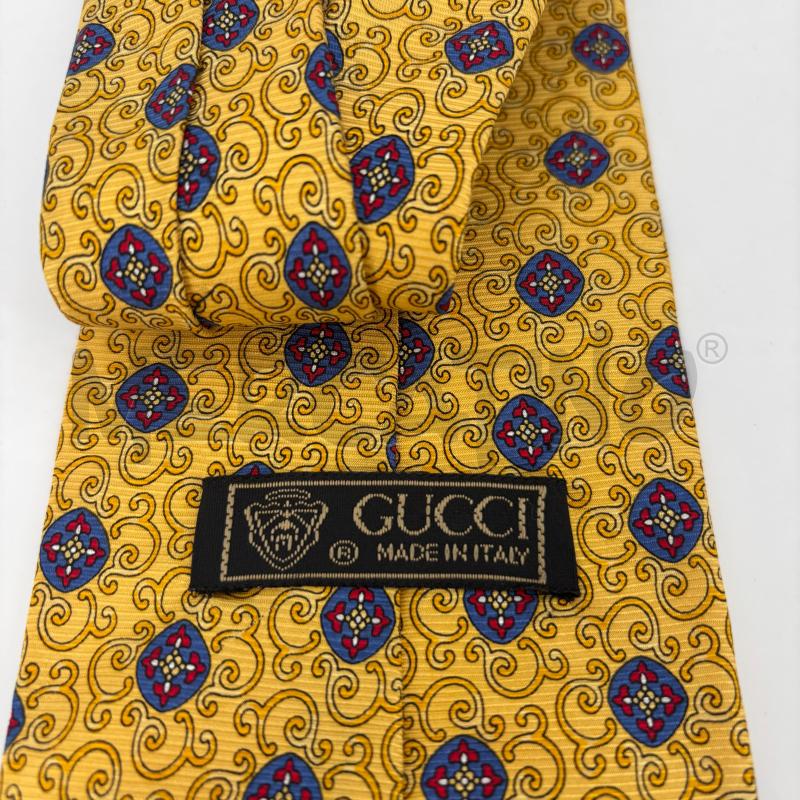 CRAVATTA GUCCI GIALLA GHIRLANDE BLU ROSSE | Mercatino dell'Usato Roma torrevecchia 2