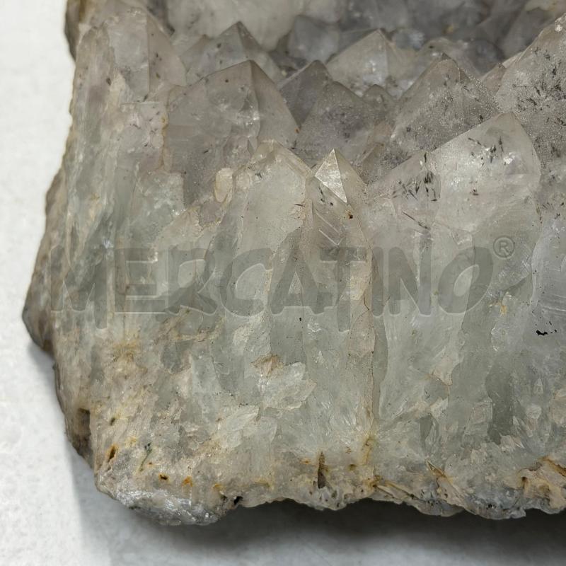 GEODIE QUARZO GRIGIO GIGANTE  | Mercatino dell'Usato Roma torrevecchia 4