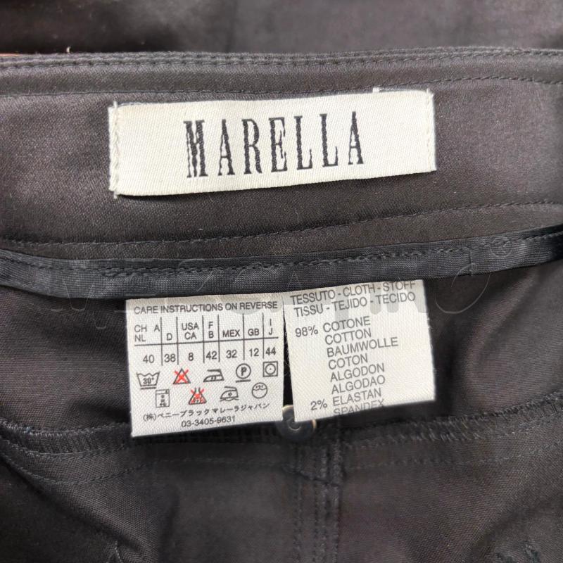 GONNA MARELLA NERA CUCITURE BIANCHE | Mercatino dell'Usato Roma torrevecchia 3