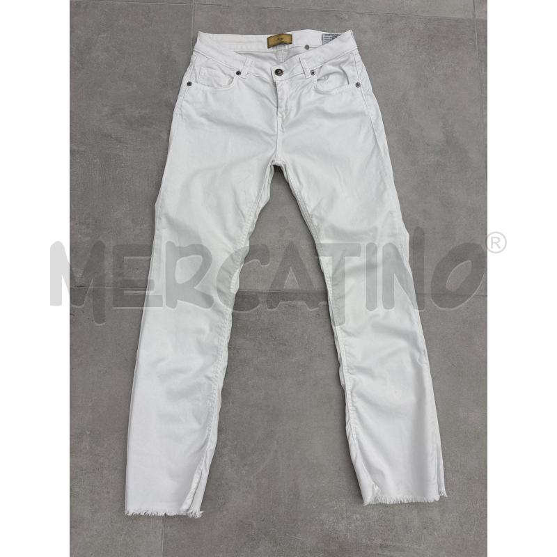 JEANS D FAY BIANCHI | Mercatino dell'Usato Roma torrevecchia 1
