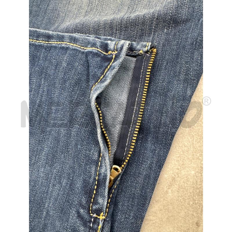 JEANS D GUESS SCRITTA ROSSA E ZIP | Mercatino dell'Usato Roma torrevecchia 3