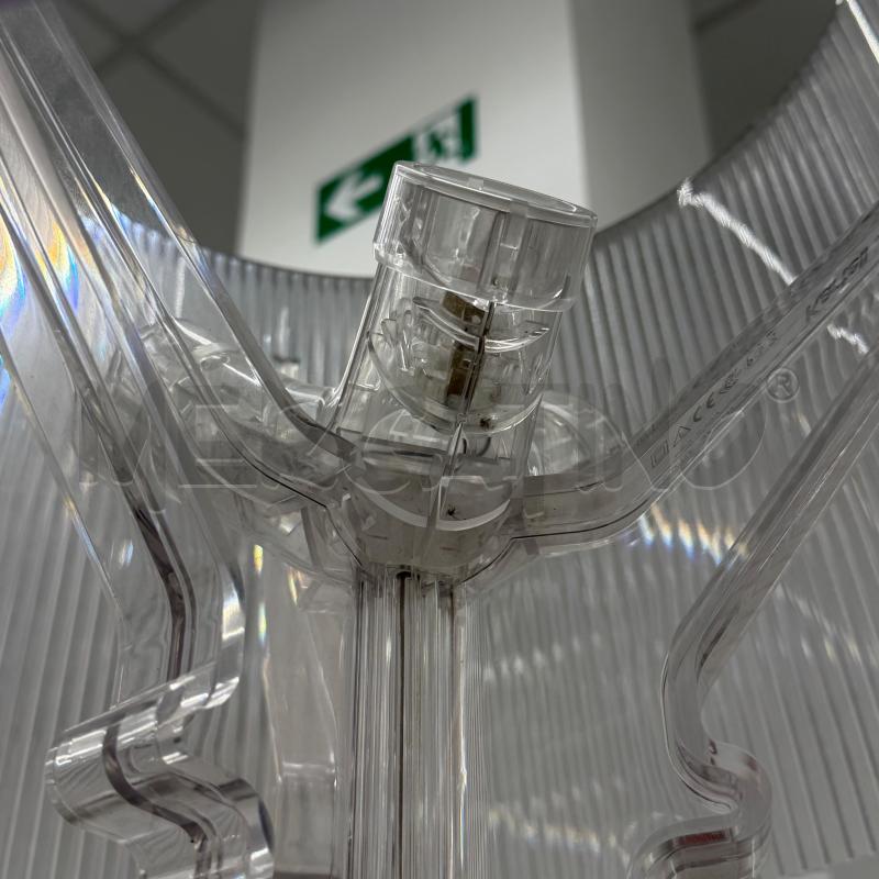 LAMPADA KARTELL STILE TRASPARENTE 3L | Mercatino dell'Usato Roma torrevecchia 3