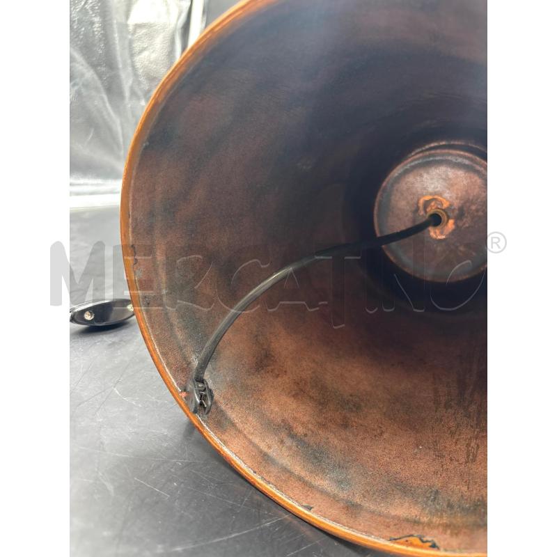 LAMPADA TAVOLO SMALTATA CAPPELLO BORDEAUX | Mercatino dell'Usato Roma torrevecchia 3