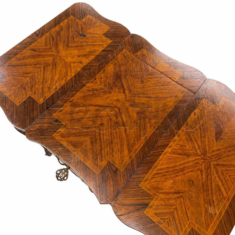 MOBILETTO EPOCA DATTILO CON SPECCHIO  | Mercatino dell'Usato Roma torrevecchia 3