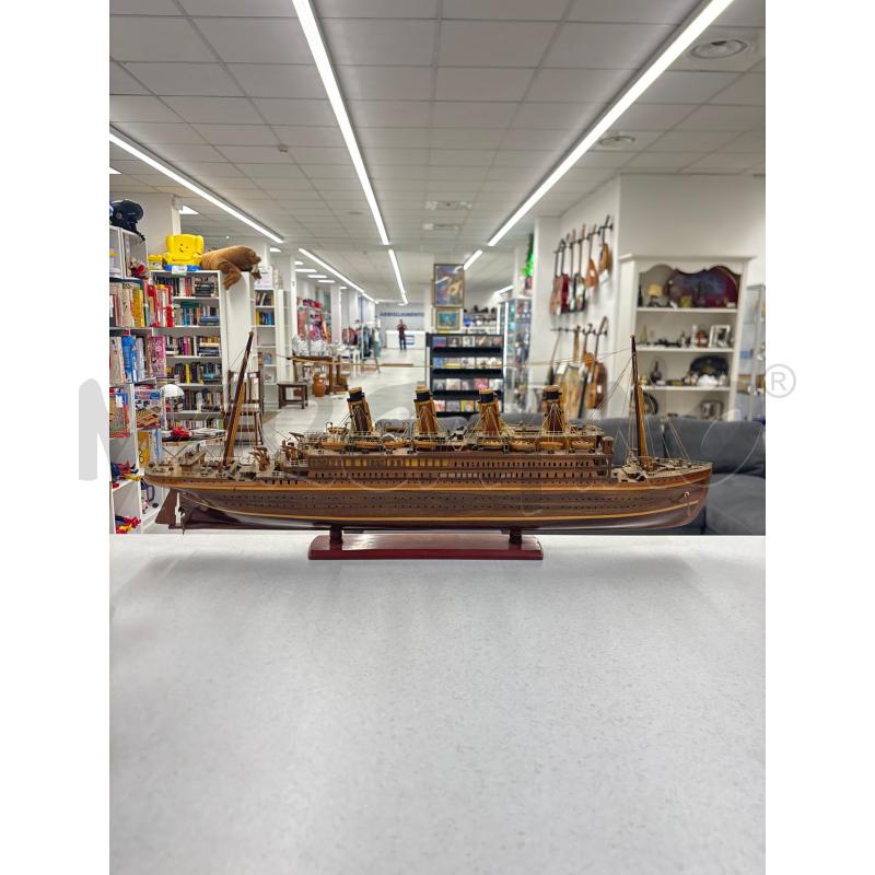 MODELLINO NAVE LEGNO PICCOLI DIF | Mercatino dell'Usato Roma torrevecchia 1