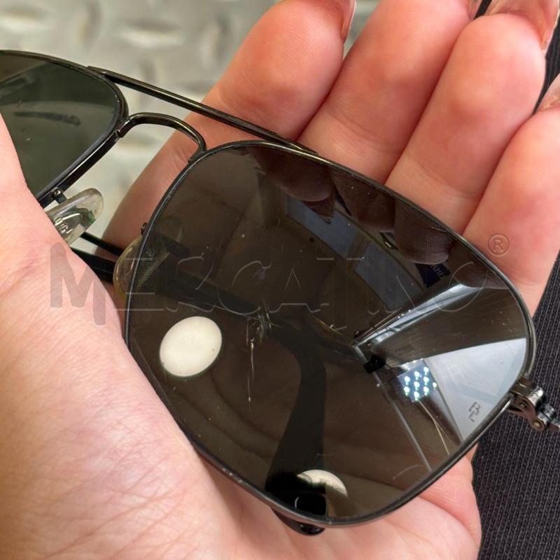 OCCHIALI U RAY BAN NERI QUADRATI BL  | Mercatino dell'Usato Roma torrevecchia 4