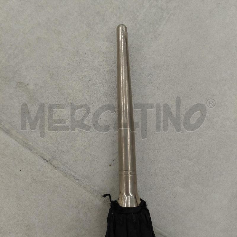 OMBRELLO NERO VINTAGE MANICO LAVORATO | Mercatino dell'Usato Roma torrevecchia 3