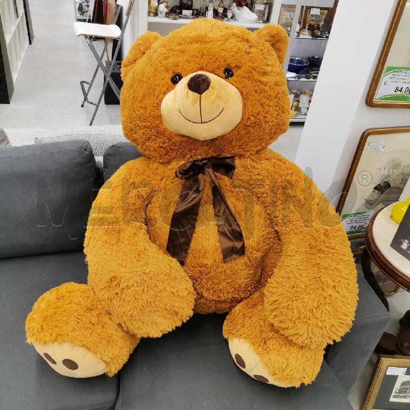 PELUCHE ORSO GRANDE FIOCCO MARRONE | Mercatino dell'Usato Roma torrevecchia 1