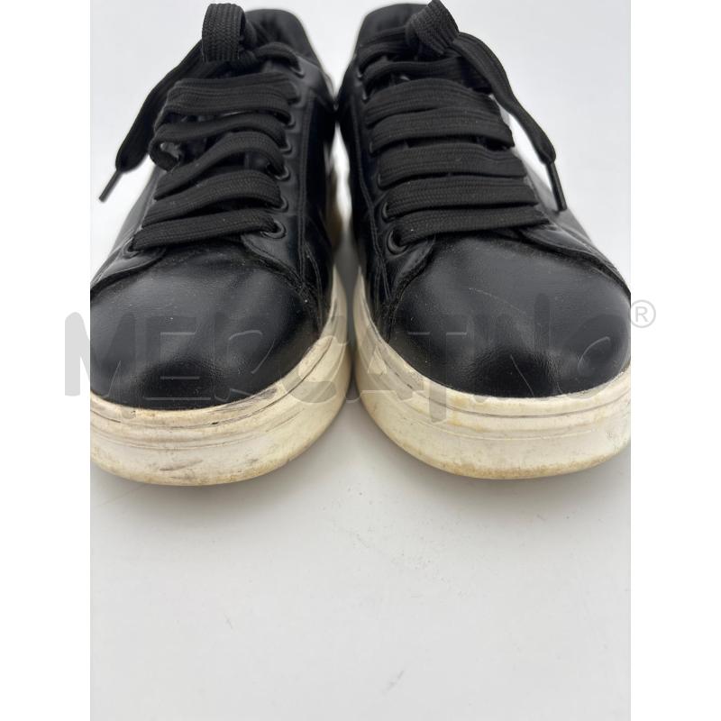 SCARPE D GAELLE NERE BIANCHE | Mercatino dell'Usato Roma torrevecchia 3