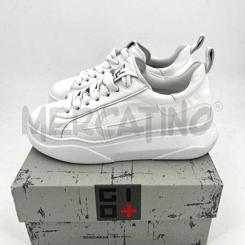 SCARPE D GIO+ BIANCHE  | Mercatino dell'Usato Roma torrevecchia 2