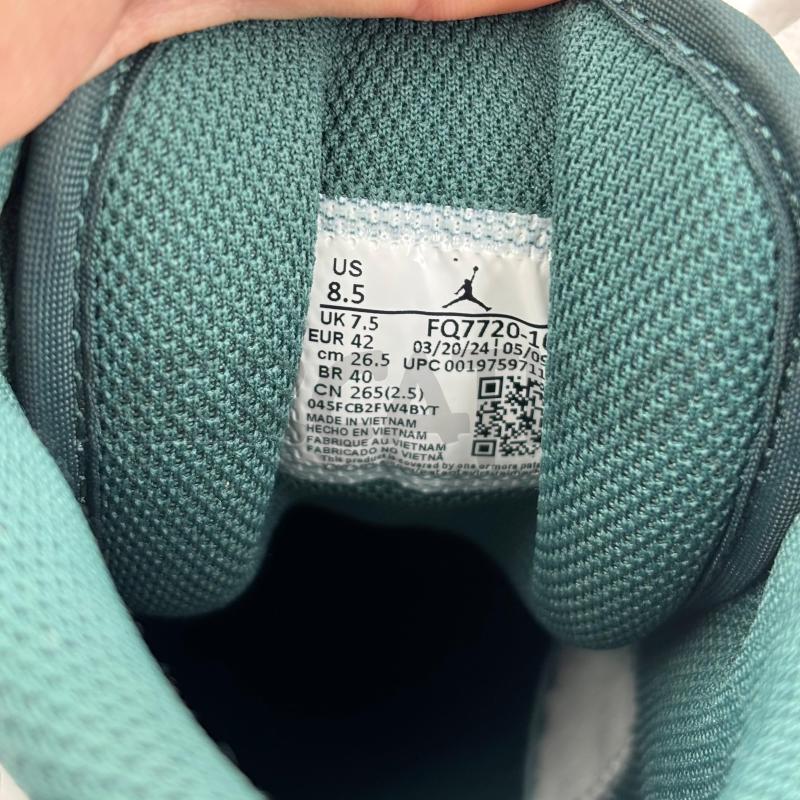 SCARPE U JORDAN MID BIANCHE VERDI GRIGIE | Mercatino dell'Usato Roma torrevecchia 4