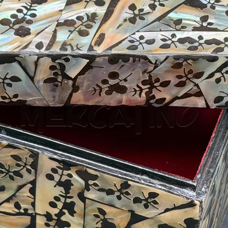 SCATOLA MADRE PERLA DECORO FLOREALE IMPERFEZIONI | Mercatino dell'Usato Roma torrevecchia 3