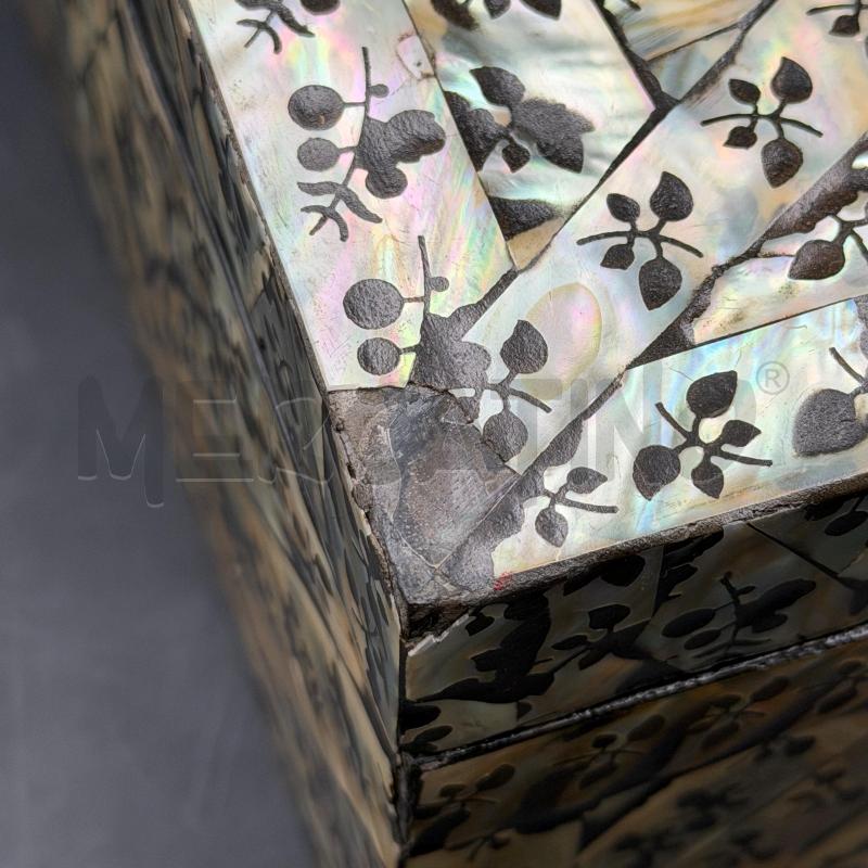 SCATOLA MADRE PERLA DECORO FLOREALE IMPERFEZIONI | Mercatino dell'Usato Roma torrevecchia 4