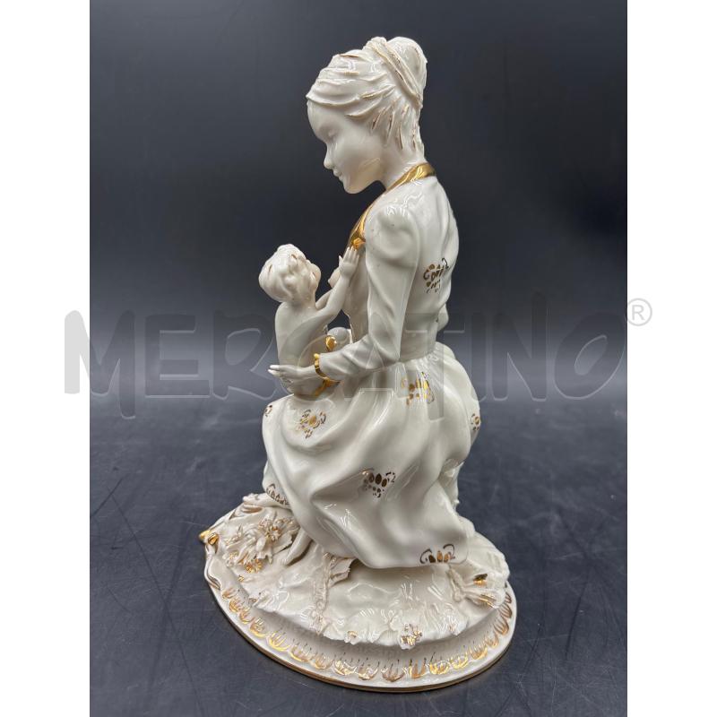 SCULTURA MATERNITA' CAPODIMONTE CON DIF | Mercatino dell'Usato Roma torrevecchia 2