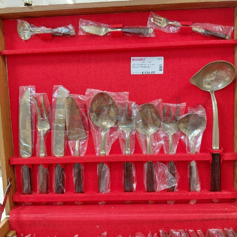 SERVIZIO POSATE THAILANDIA OTTONE LEGNO | Mercatino dell'Usato Roma torrevecchia 4