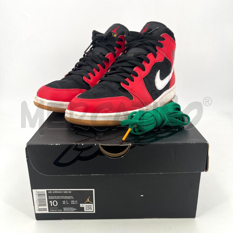 SNEAKERS JORDAN 1 MID CHRISTMAS NERA ROSSA | Mercatino dell'Usato Roma torrevecchia 1