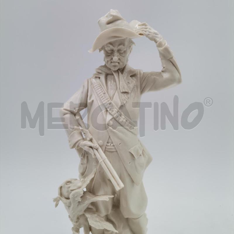 STATUA CACCIATORE CAPODIMONTE  | Mercatino dell'Usato Roma torrevecchia 4