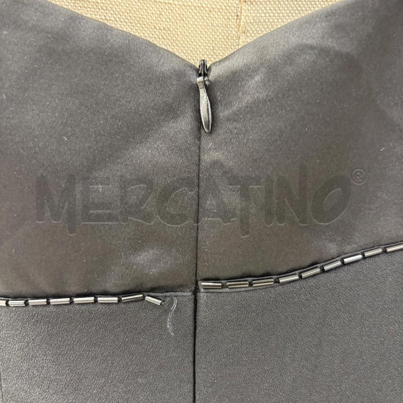 VESTITO D VIVALDI NERO CILINDRINI NERI | Mercatino dell'Usato Roma torrevecchia 5
