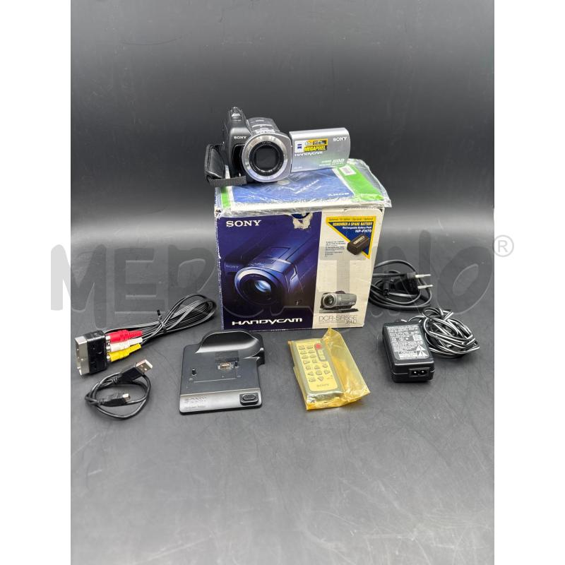 VIDEO CAMERA SONY DCR-SR55E + ACC | Mercatino dell'Usato Roma torrevecchia 1
