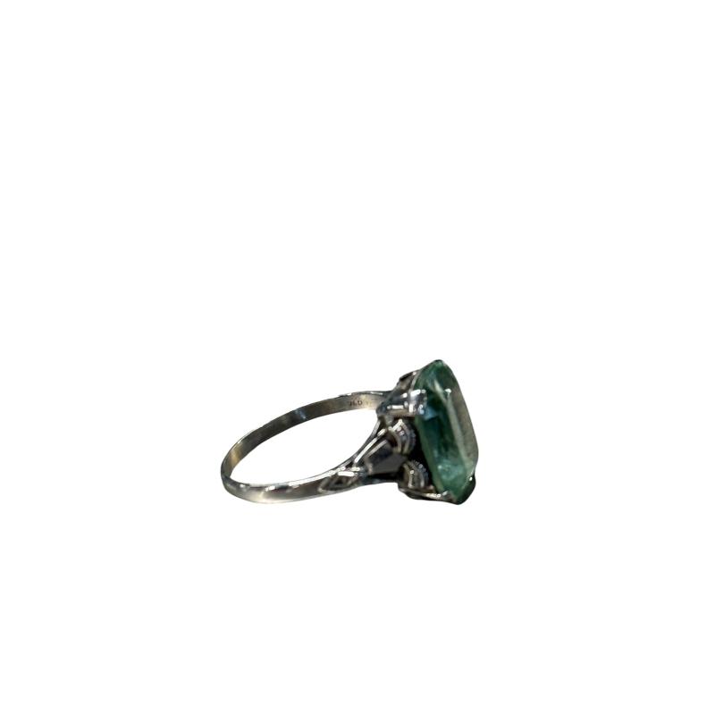 ANELLO DONNA PIETRA VERDE | Mercatino dell'Usato Roma ostia 2