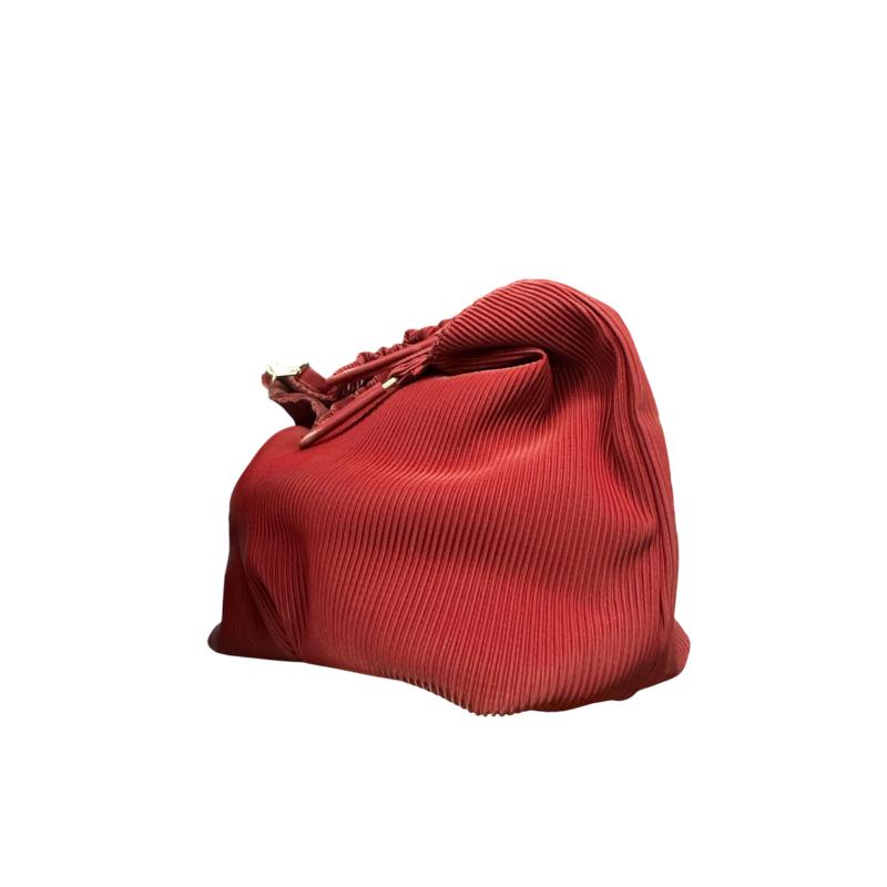 BORSA DONNA CARACTERE BURGUNDY PLISSE | Mercatino dell'Usato Roma ostia 2