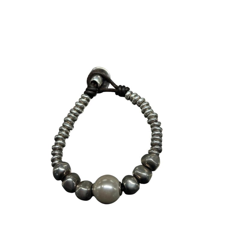 BRACCIALE UNO DE 50 PERLE | Mercatino dell'Usato Roma ostia 1
