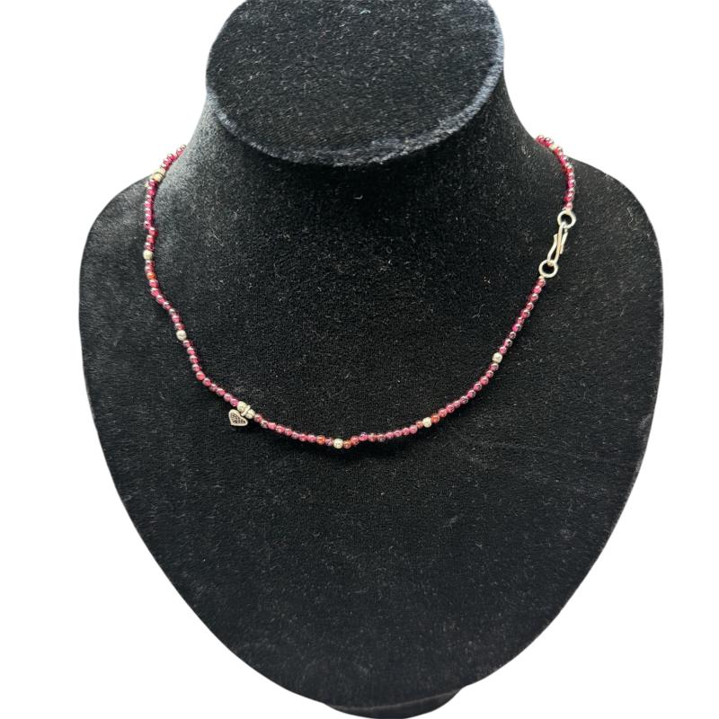 COLLANA PERLINE ROSSE CHARMI CHIUSURA ARG | Mercatino dell'Usato Roma ostia 2