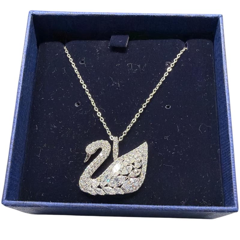 COLLANA SWAROVSKI CIGNO STRASS | Mercatino dell'Usato Roma ostia 1