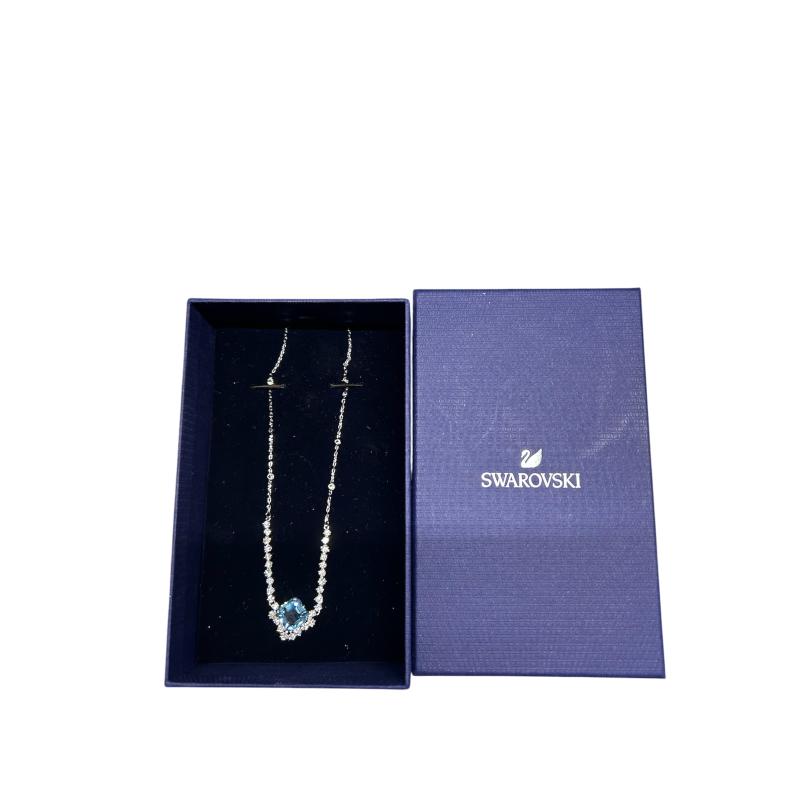 COLLANA SWAROVSKI QUADRATO BLU STRASS  | Mercatino dell'Usato Roma ostia 1