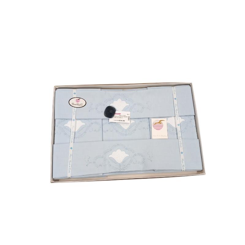 COMPLETO LETTO AZZURRO RICAMI BIANCHI | Mercatino dell'Usato Roma ostia 1